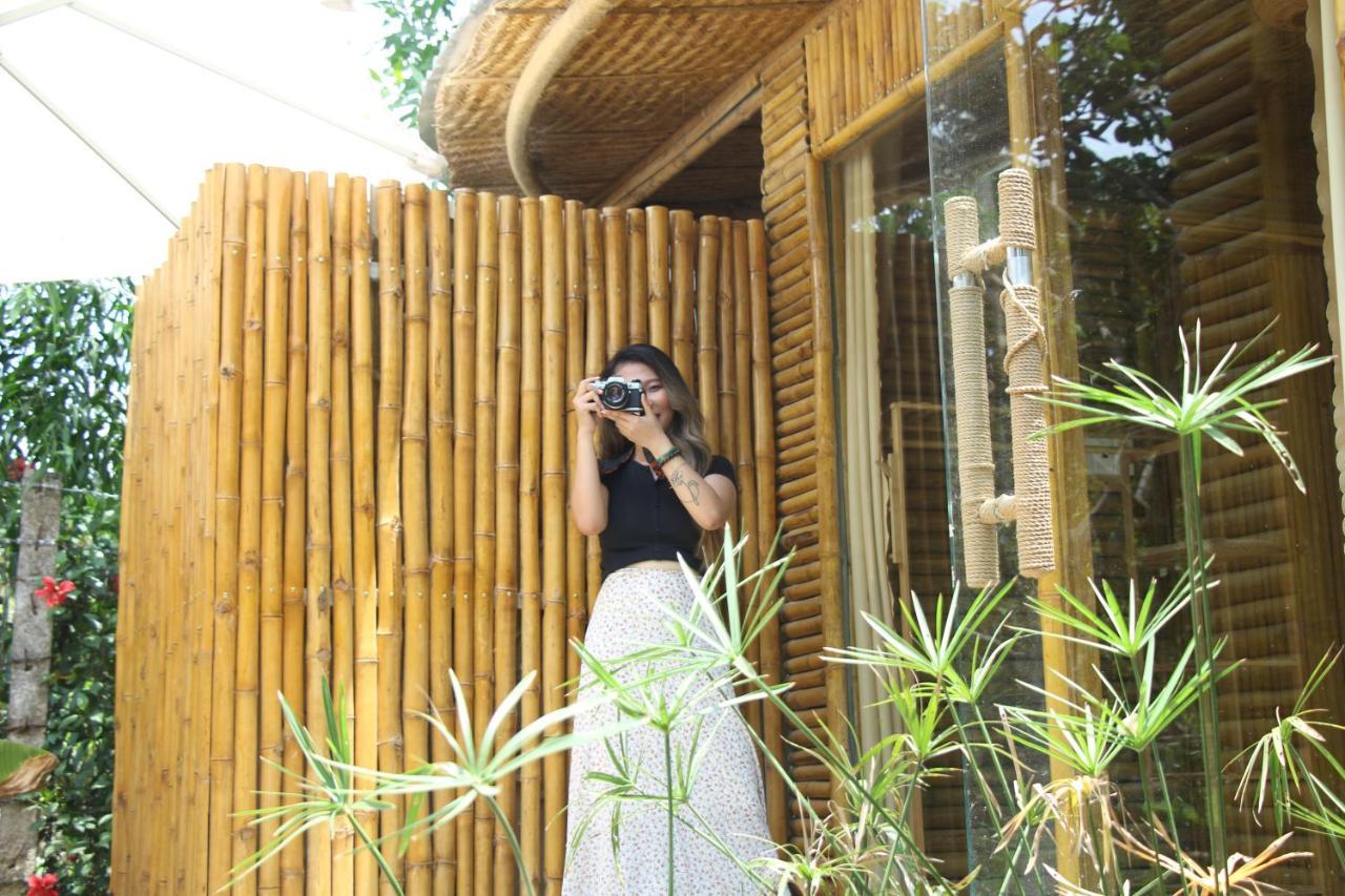 Hide Away Bungalows In Ben Tre City Bagian luar foto