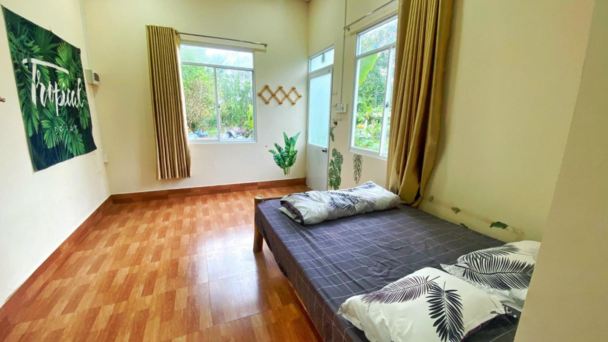 Hide Away Bungalows In Ben Tre City Bagian luar foto