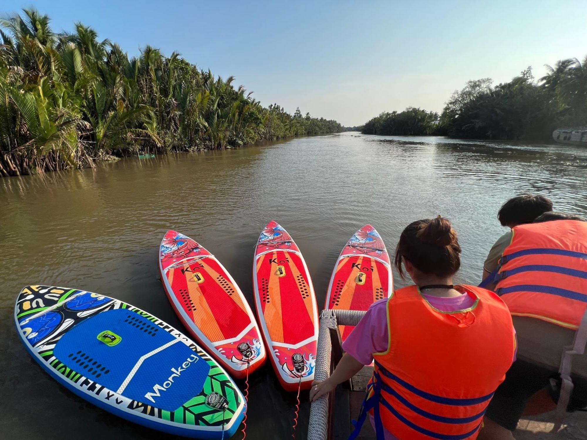 Hide Away Bungalows In Ben Tre City Bagian luar foto