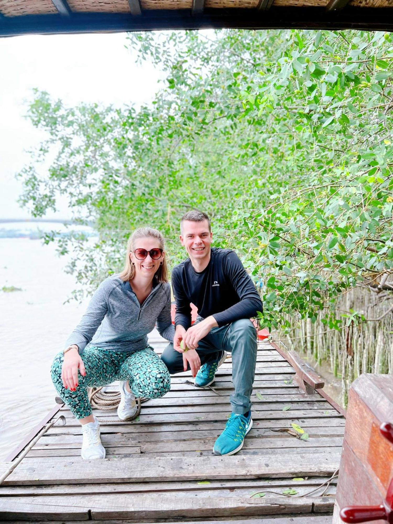 Hide Away Bungalows In Ben Tre City Bagian luar foto